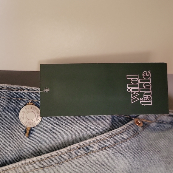 NWT Light Blue Wild Fable Distressed Overalls - Picture 7 of 9